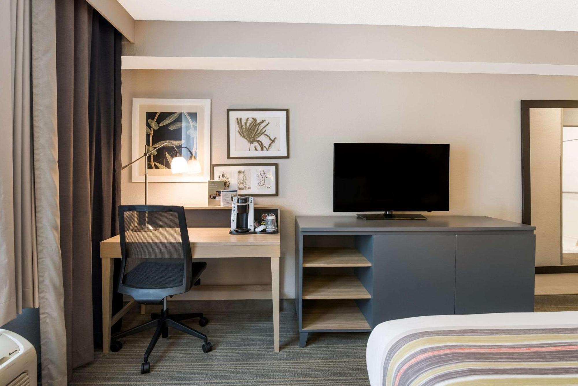 Country Inn & Suites By Radisson, Wichita East, Ks Luaran gambar