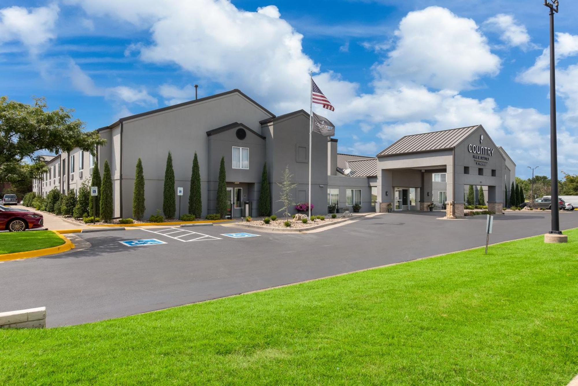 Country Inn & Suites By Radisson, Wichita East, Ks Luaran gambar